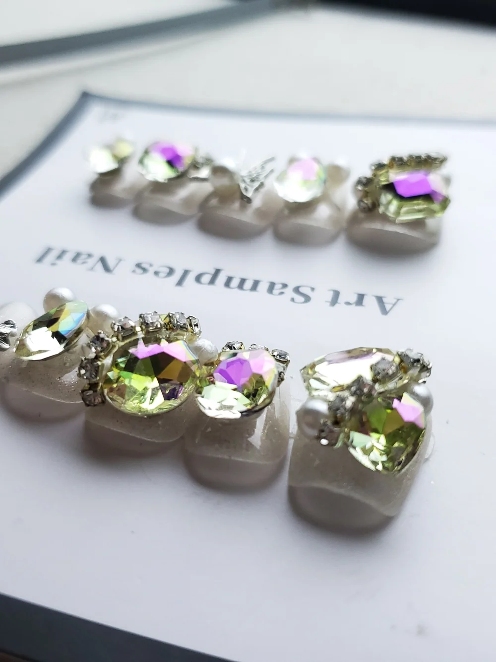 🧚 Absinthe Daydream | Iridescent Crystal Press-On Nails
